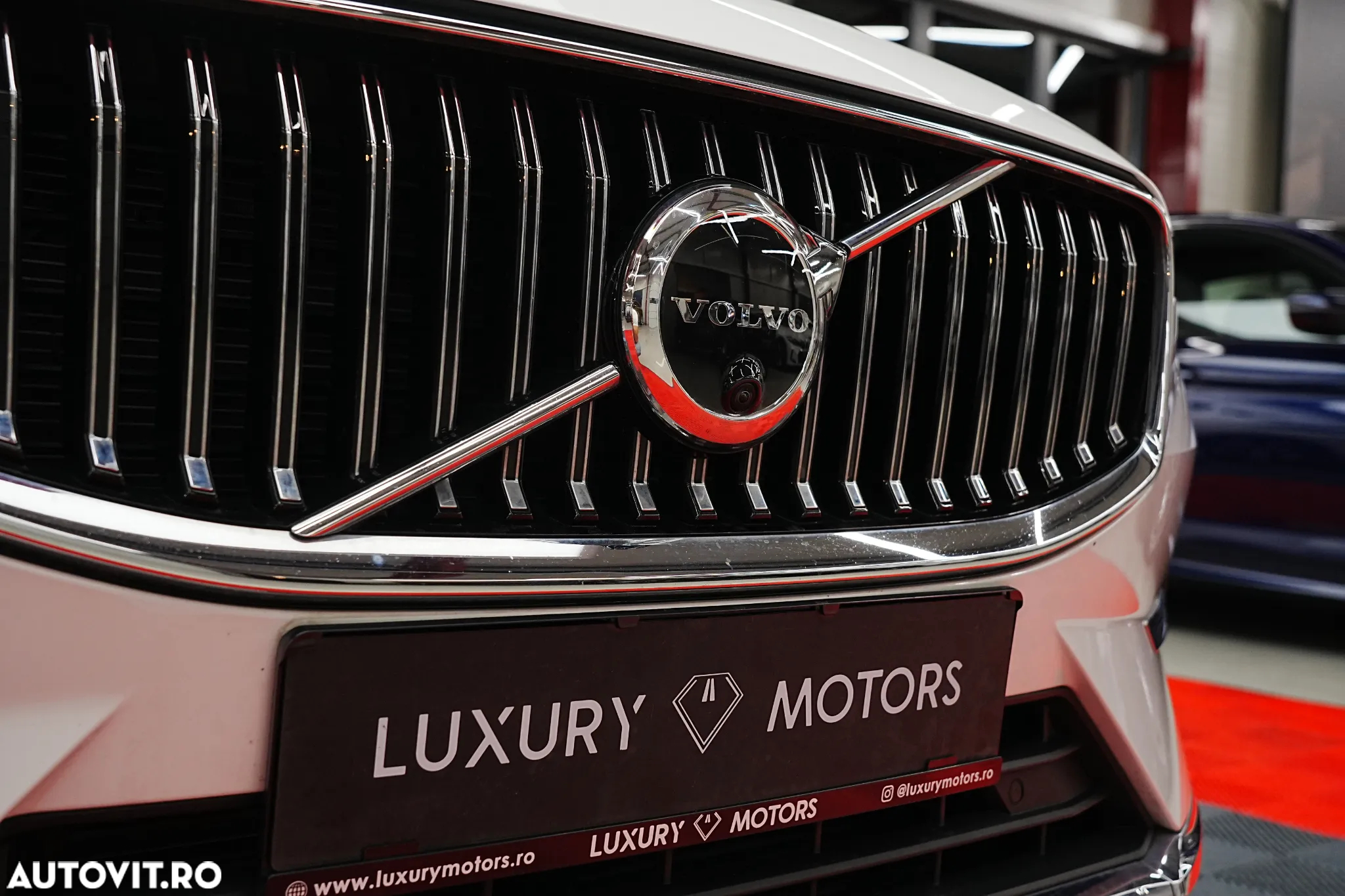 Volvo XC 60 Recharge T6 Twin Engine eAWD Inscription Expression - 36