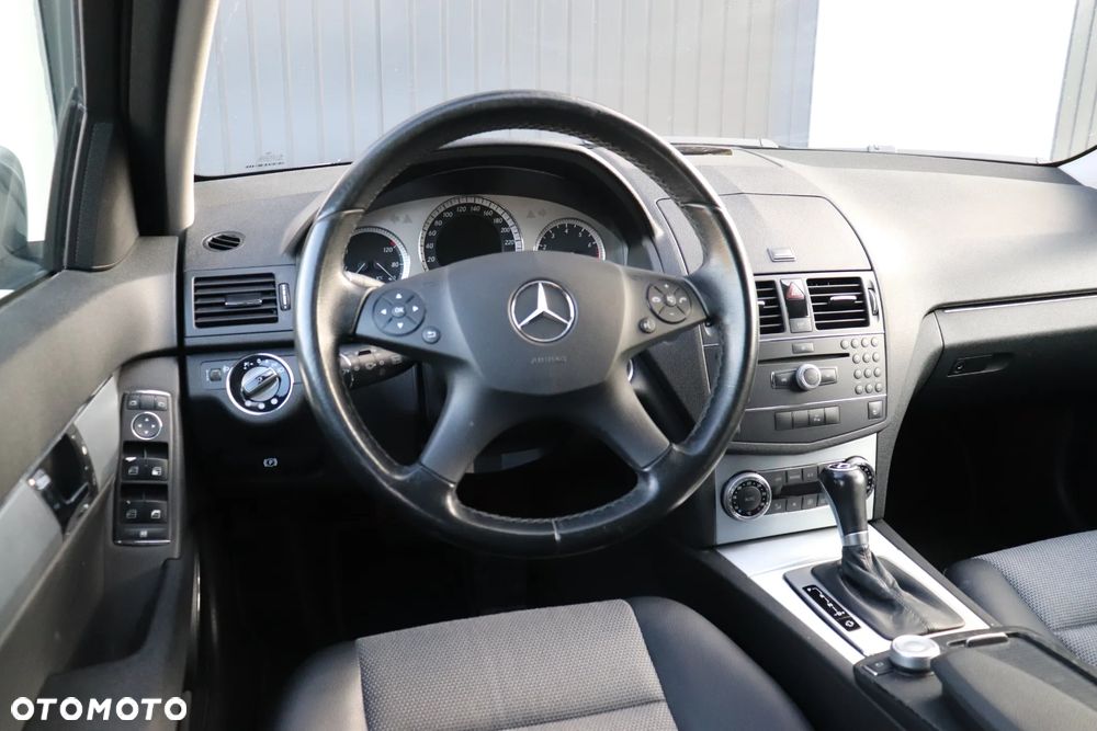 Mercedes-Benz Klasa C 180 Kompressor Automatik Avantgarde - 17