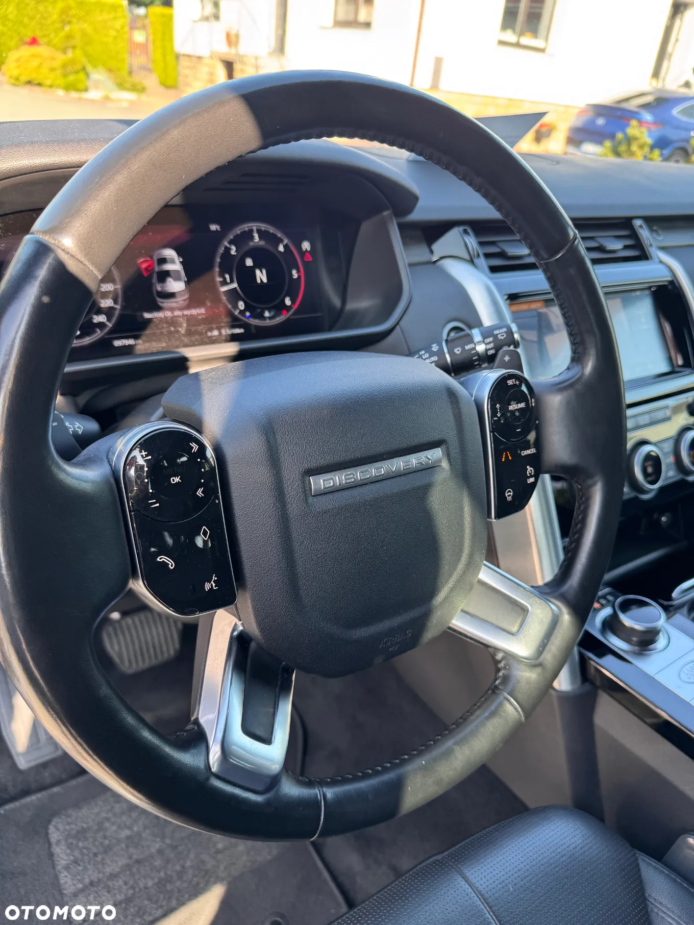 Land Rover Discovery V 2.0 SD4 HSE - 7