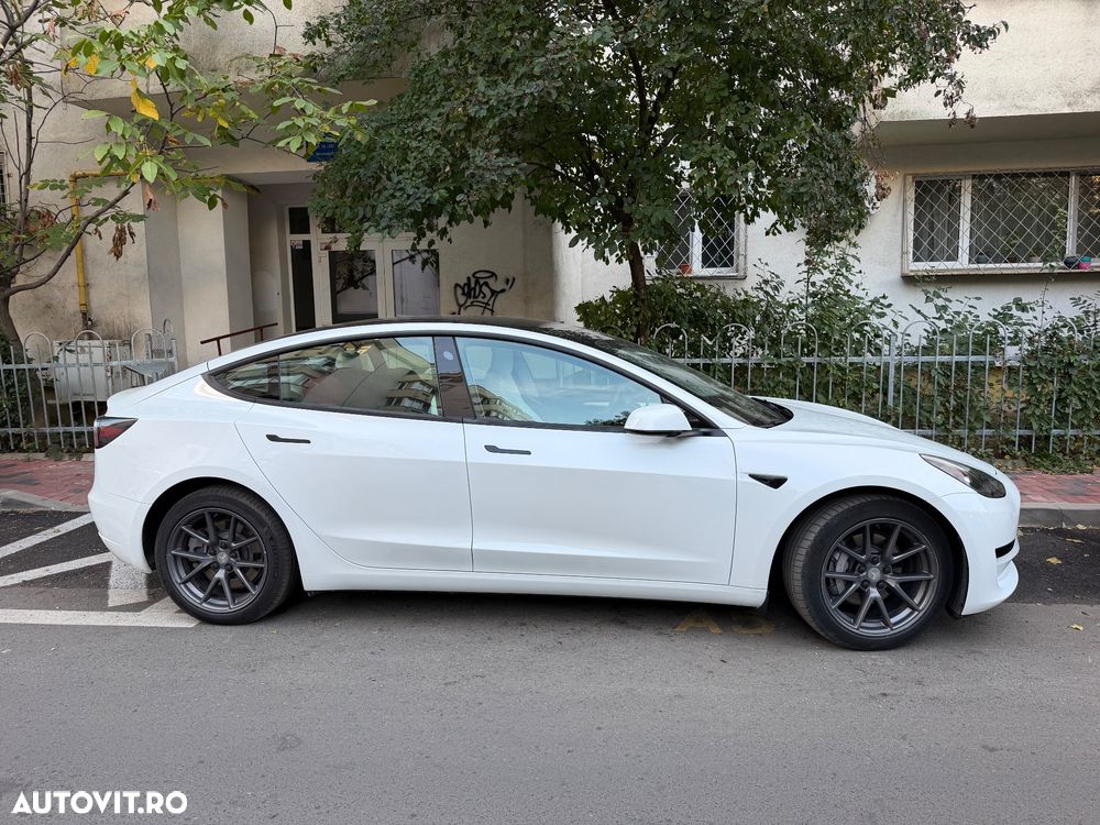Tesla Model 3 Standard - 2