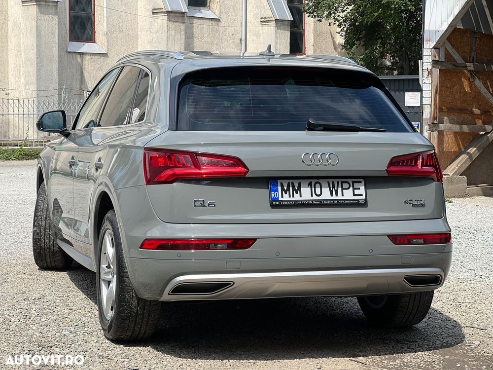 Audi Q5 2.0 40 TDI quattro S tronic Sport - 2