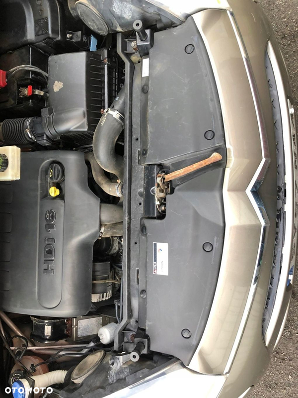 PAS PRZEDNI CITROEN C4 PICASSO 2.0 KEBC KOMPLETNY