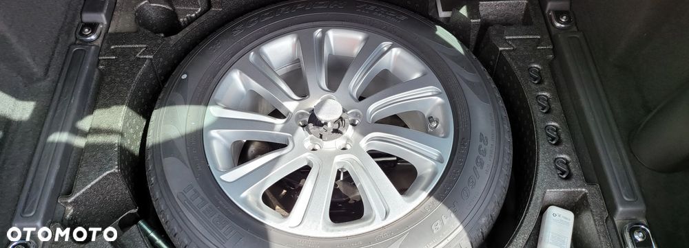 Land Rover Discovery Sport 2.0 Si4 HSE - 23