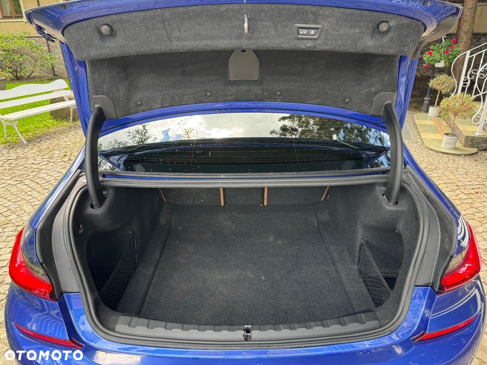 BMW Seria 3 M340i xDrive - 36