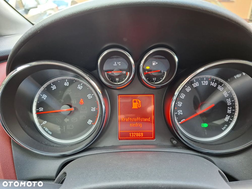 Opel Astra 1.4 Turbo Active - 26