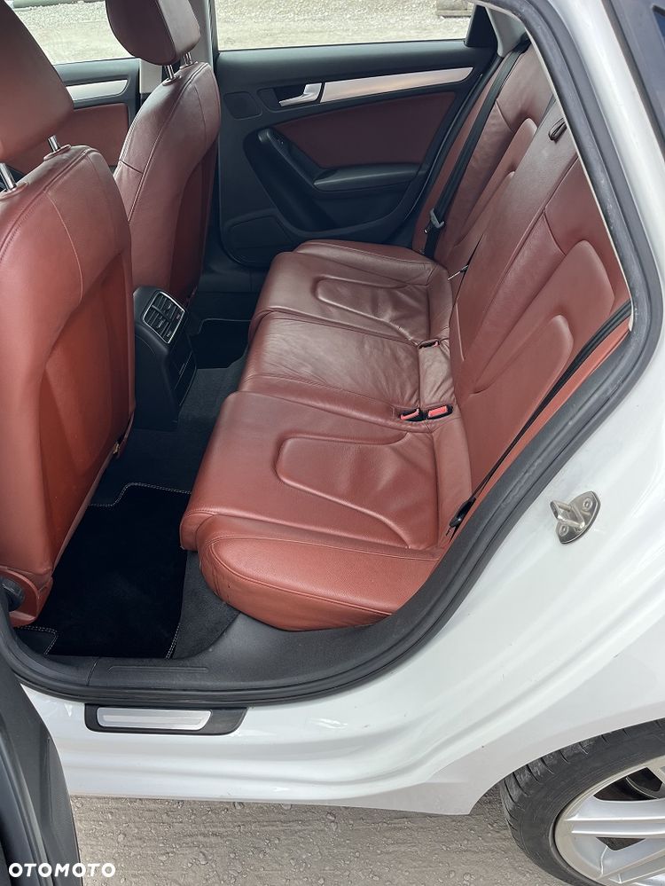 Audi A4 Limousine 2.0 TDI - 12