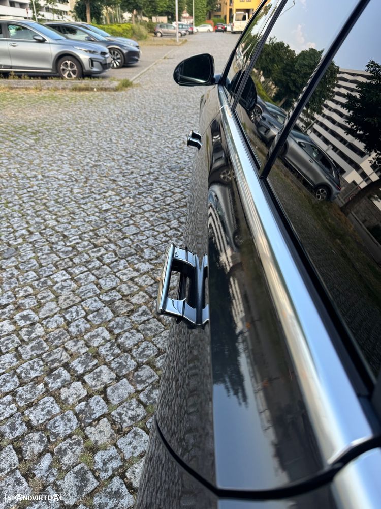 Mercedes-Benz E 300 9G-TRONIC AMG Line - 3