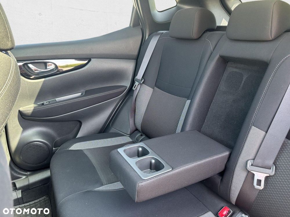 Nissan Qashqai - 23