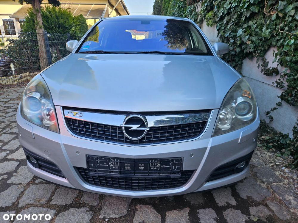 Opel Vectra 2.2 GTS - 1