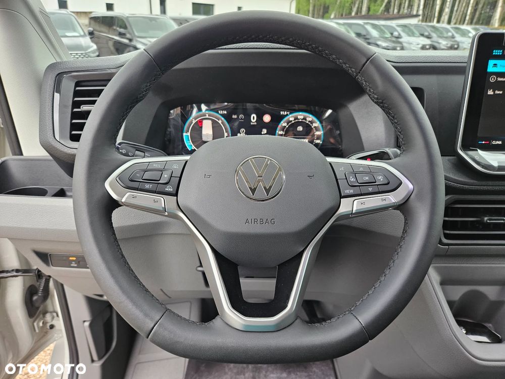 Volkswagen CRAFTER L4H3 DSG Nowy bez przebiegu od ręki SalonPL FV23% LEDY - 25