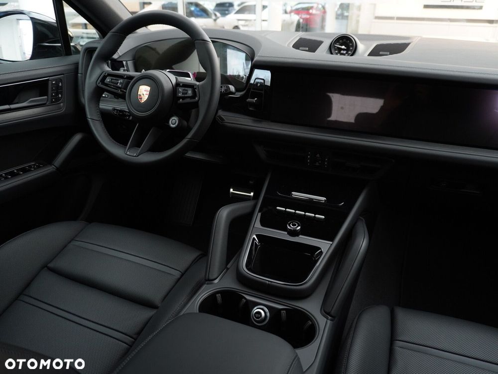 Porsche Cayenne S E-Hybrid PHEV Black Edition - 38