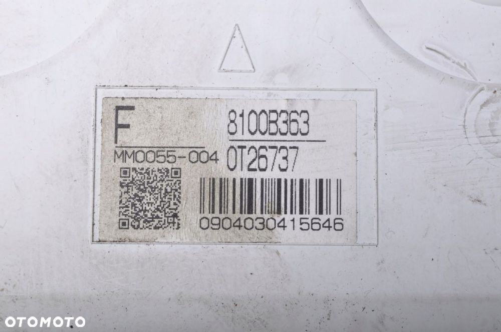 MITSUBISHI LANCER VIII LICZNIK ZEGARY 8100B363 UK - 8