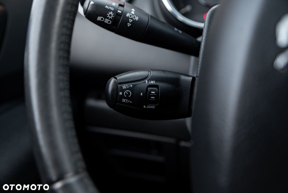 Peugeot 5008 HDI 150 Allure - 34