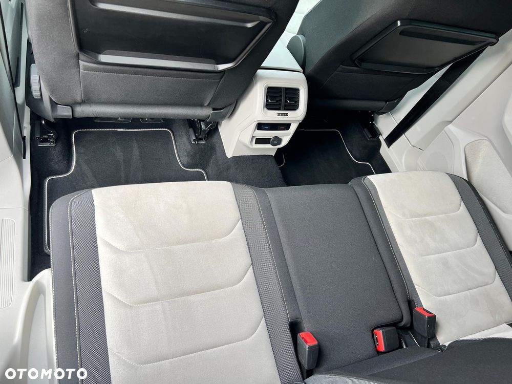 Volkswagen Tiguan - 21