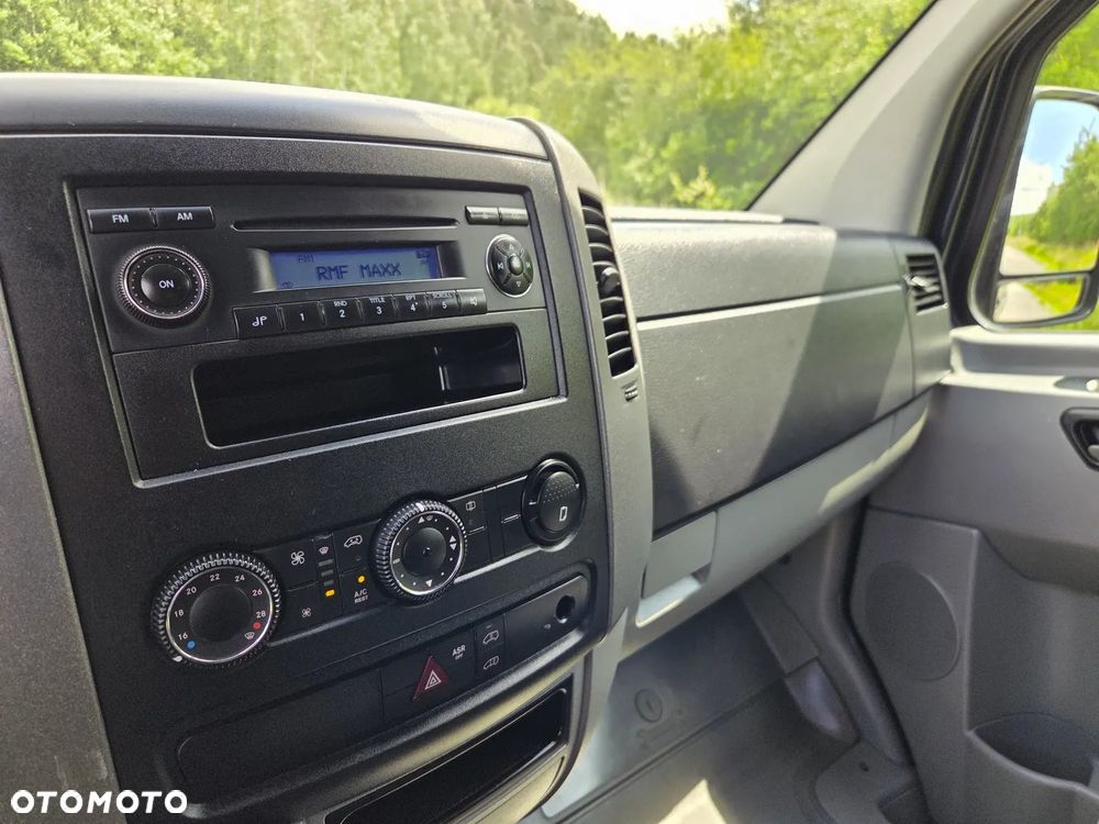 Volkswagen Crafter - 34