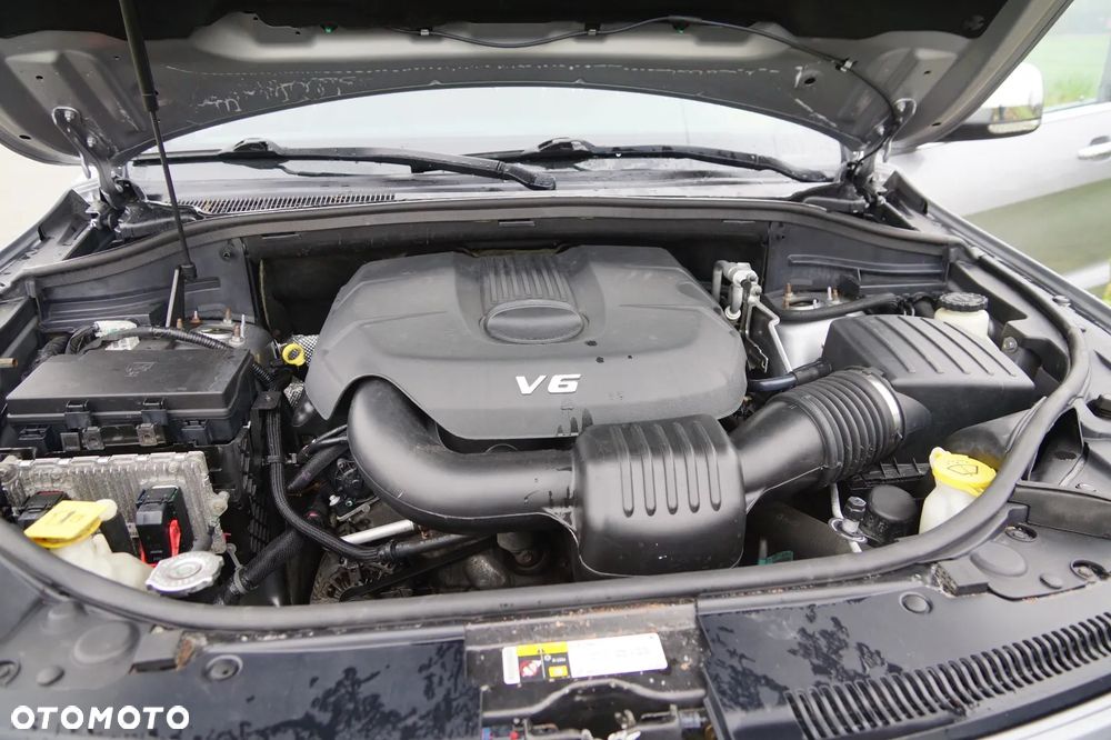 Jeep Grand Cherokee - 31