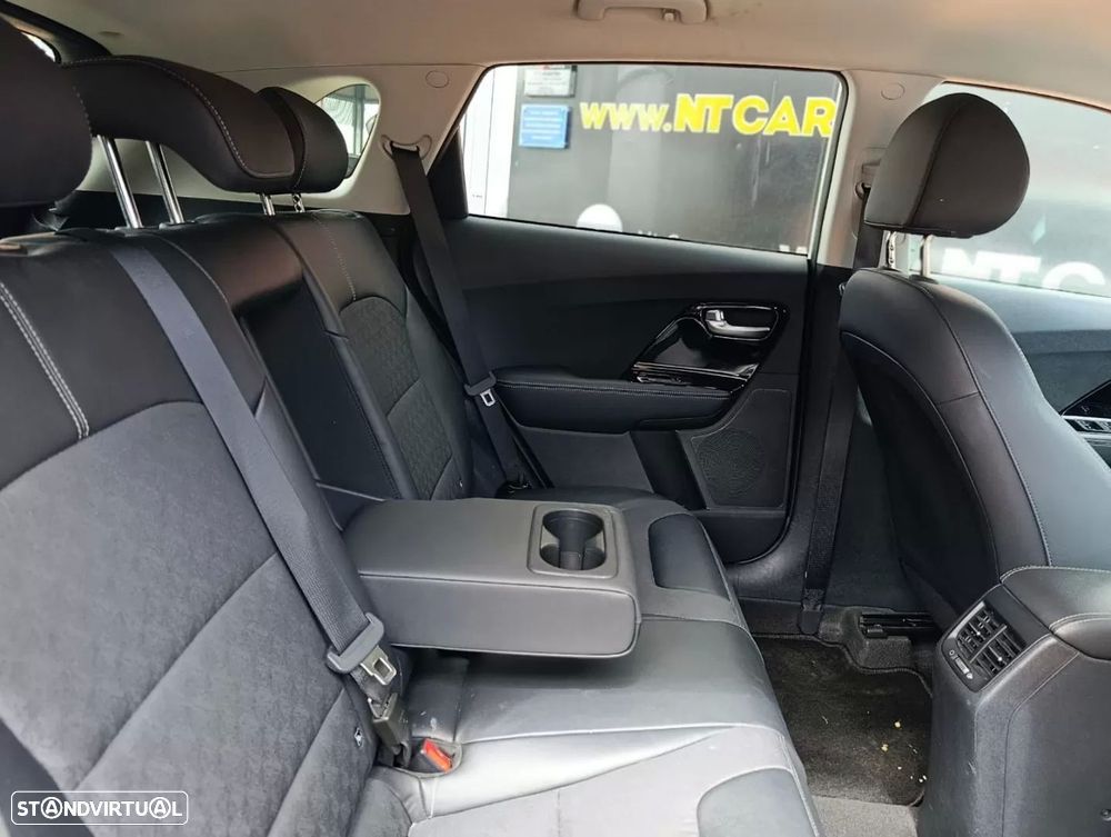 Kia Niro 1.6 GDi HEV Drive - 23