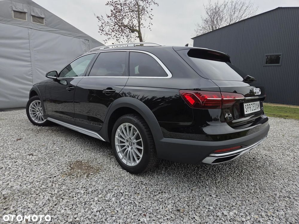 Audi A4 Allroad - 33