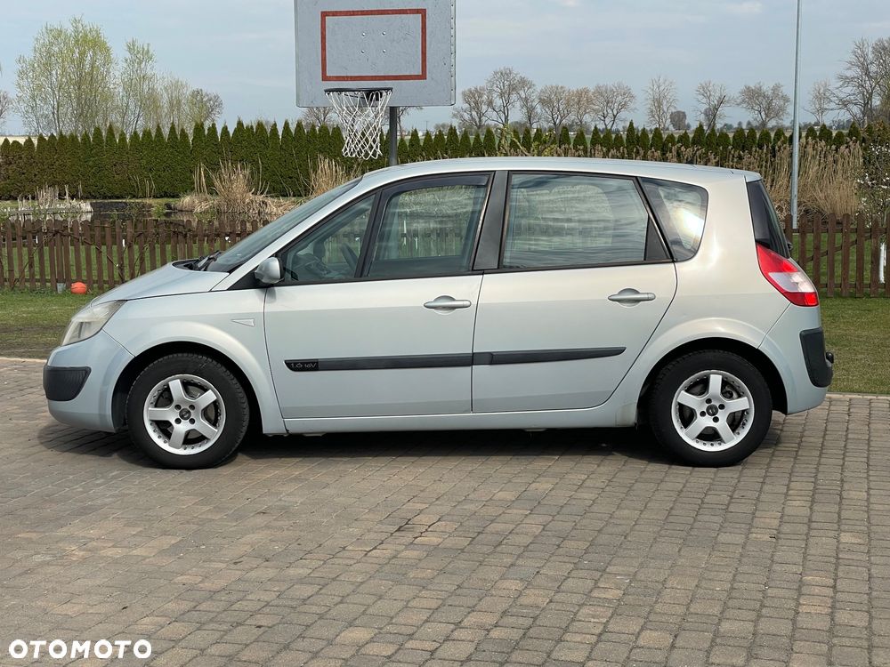 Renault Scenic - 12
