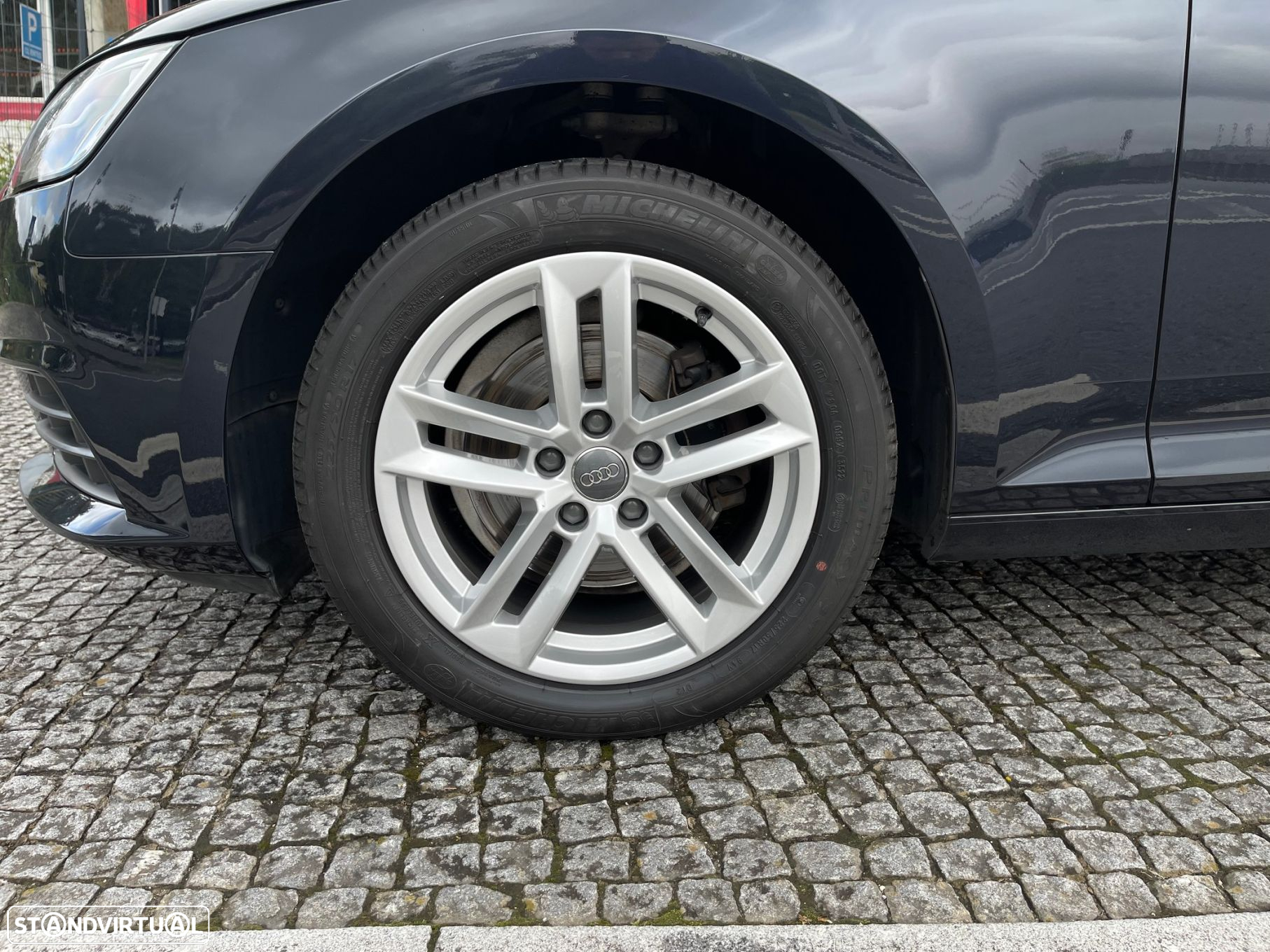 Audi A4 Avant 2.0 TDI S tronic - 13