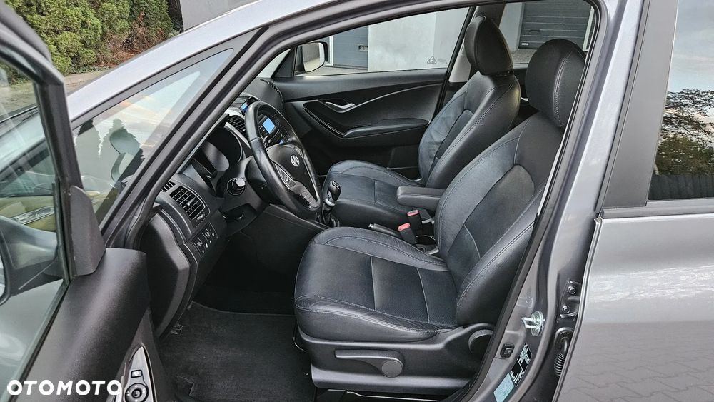 Hyundai ix20 1.4 UEFA EURO 2012 Edition - 16