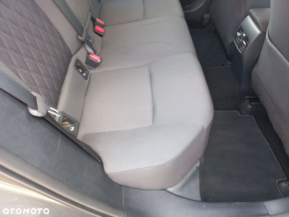 Toyota Corolla 1.5 Comfort MS - 11
