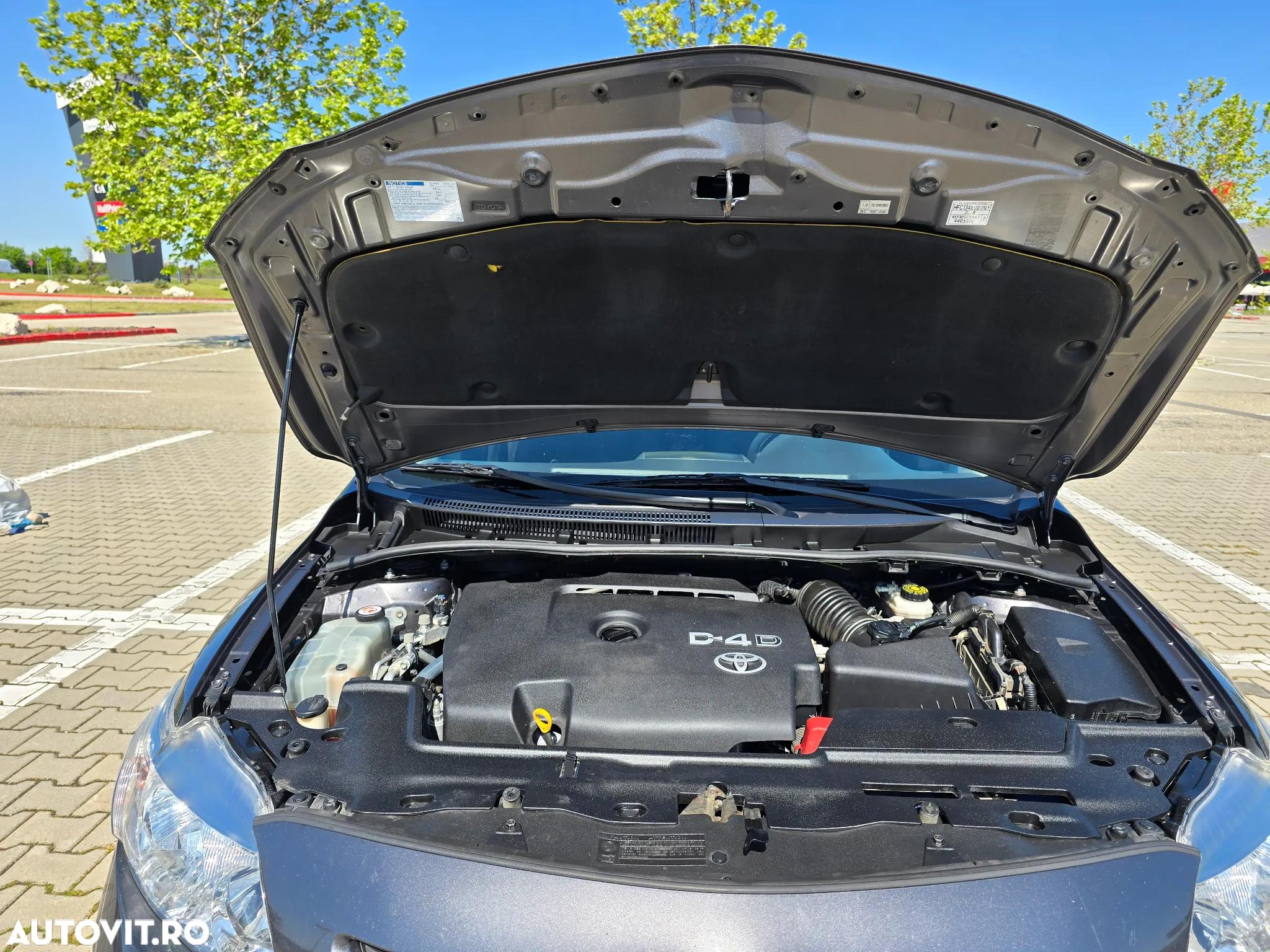 Toyota Corolla 2.0 D-4D DPF Sol - 13