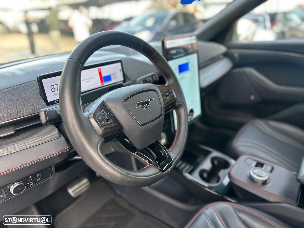 Ford Mustang Mach-E Premium AWD - 13