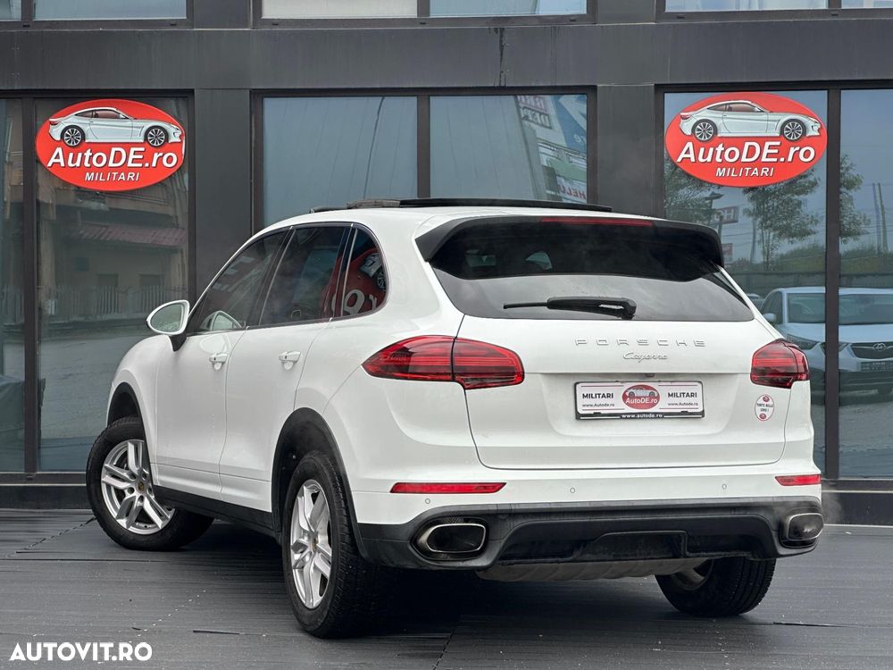 Porsche Cayenne V6 3.6L Aut. - 4