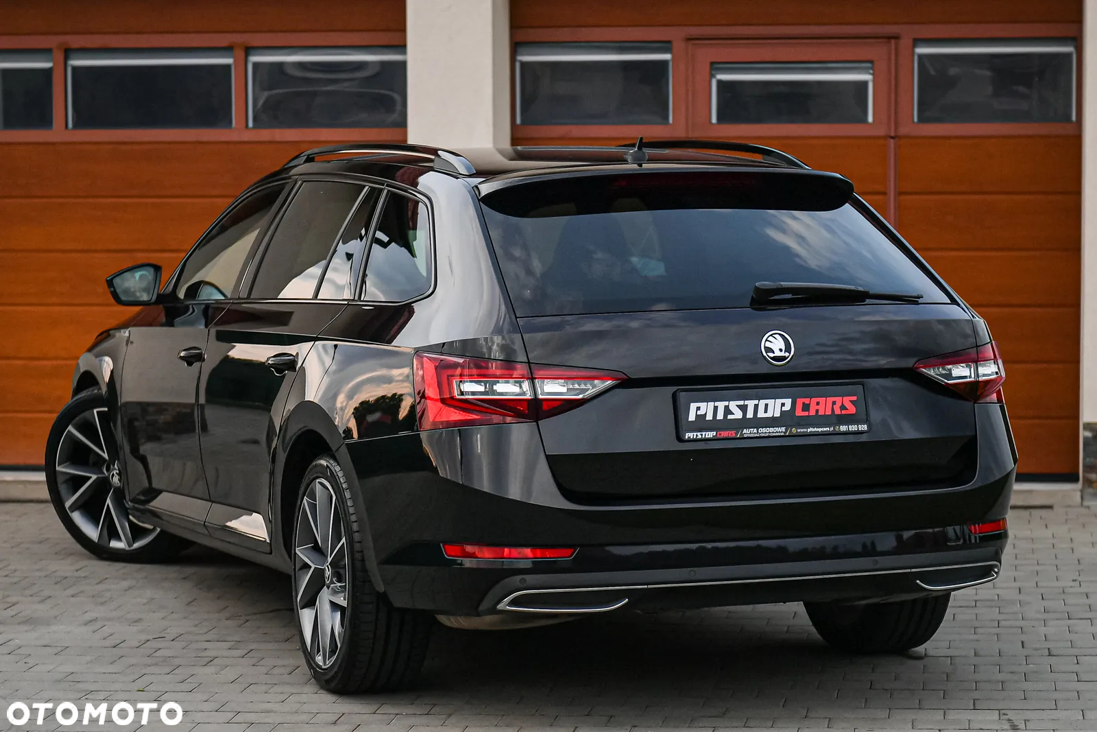 Skoda Superb 2.0 TDI 4x4 DSG Sportline - 17