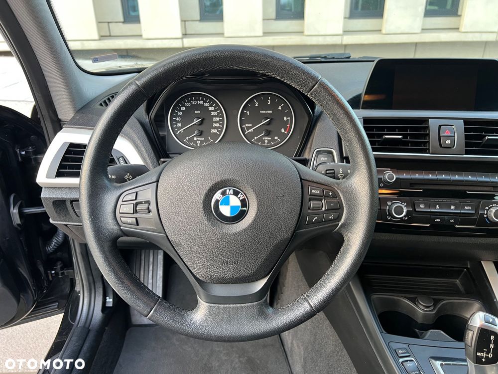 BMW Seria 1 - 17