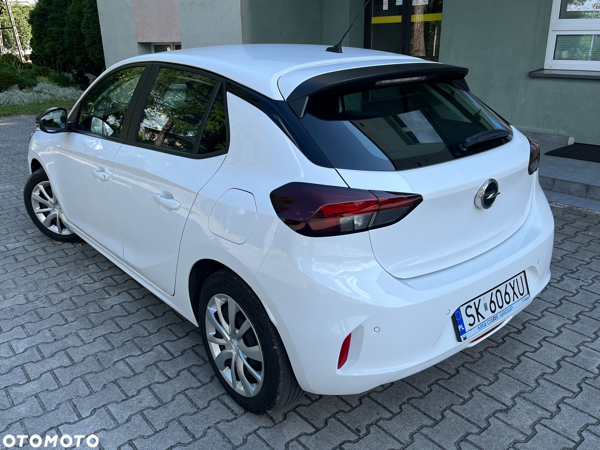 Opel Corsa 1.2 Business S&S - 4
