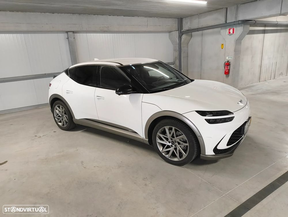Genesis GV60 - 11