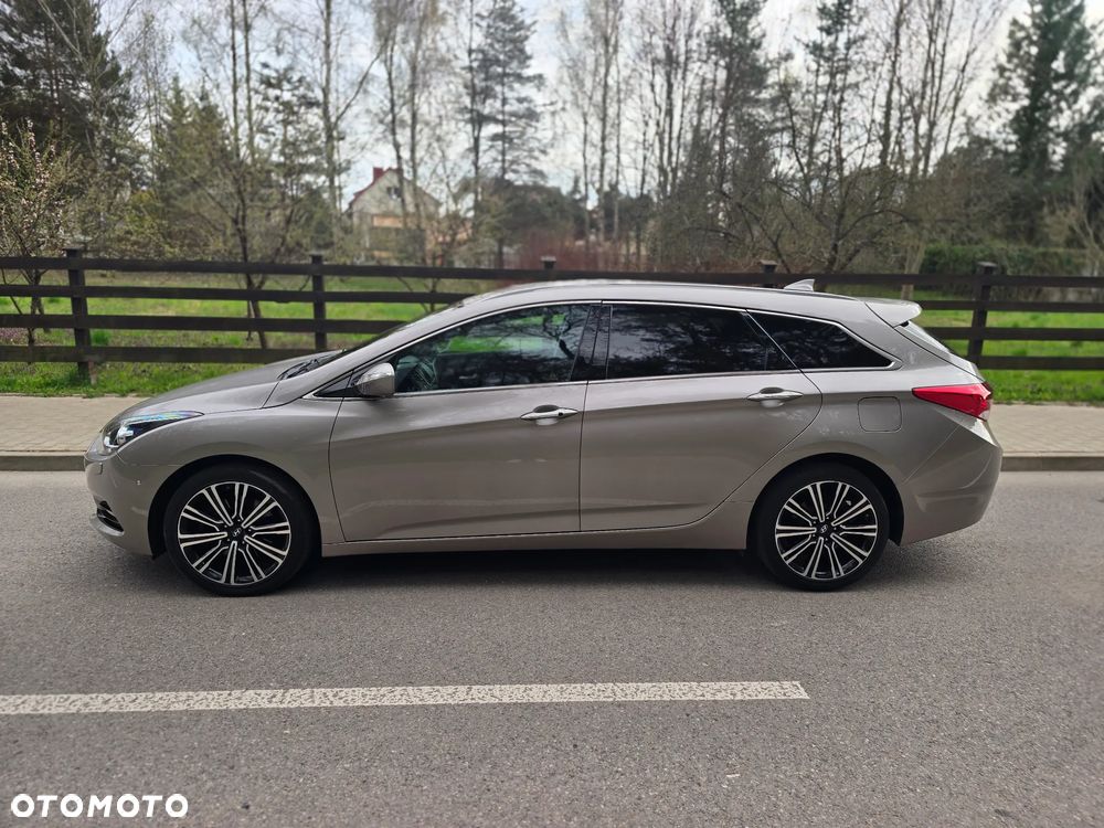 Hyundai i40 Kombi blue 1.7 CRDi DCT Premium - 17