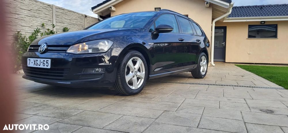 Volkswagen Golf - 9