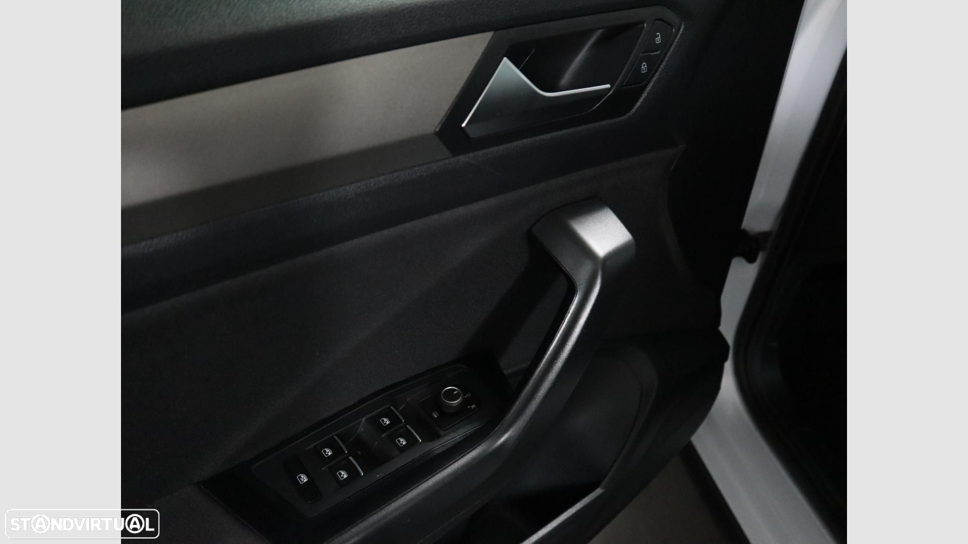 VW T-Roc 1.0 TSI Style - 12