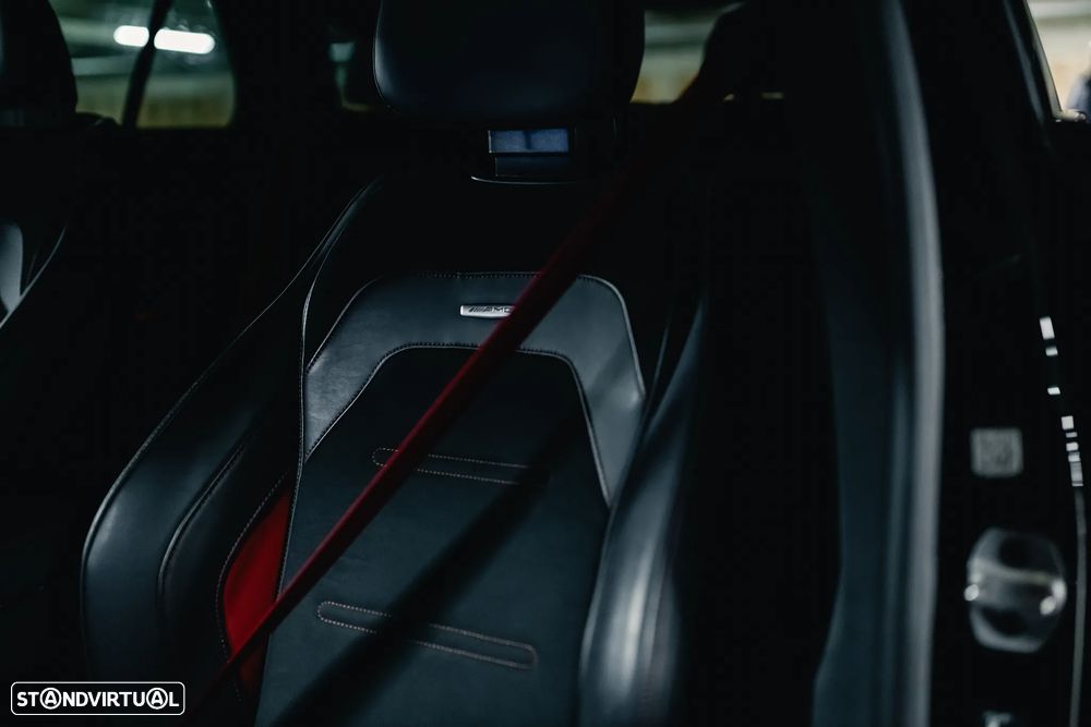 Mercedes-Benz E 53 AMG Hybrid 4Matic+ - 10