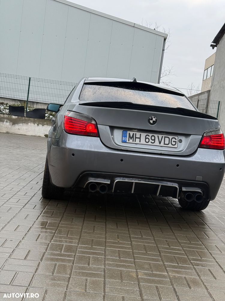 BMW Seria 5 520d - 24