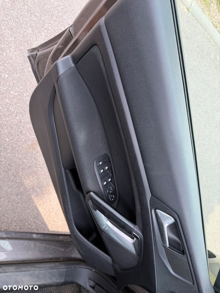 Peugeot 308 1.2 PureTech Style S&S - 26
