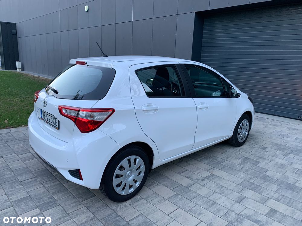 Toyota Yaris 1.5 Active - 8