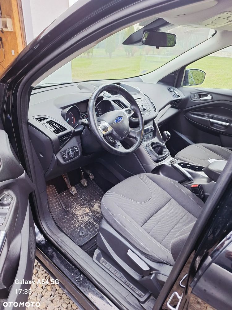 Ford Kuga 2.0 TDCi 2x4 Trend - 12