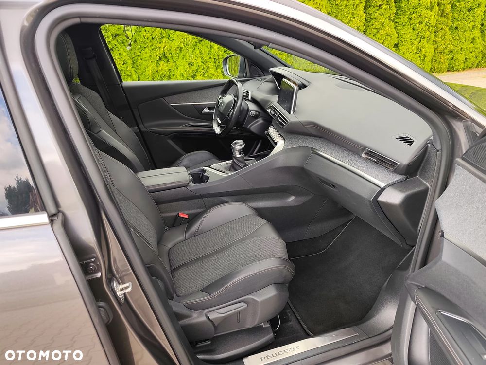 Peugeot 5008 2.0 HDi Business Line 7os - 26