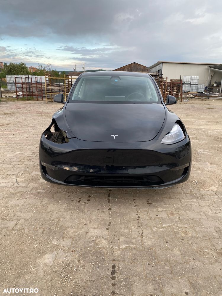 Tesla Model Y RWD - 3