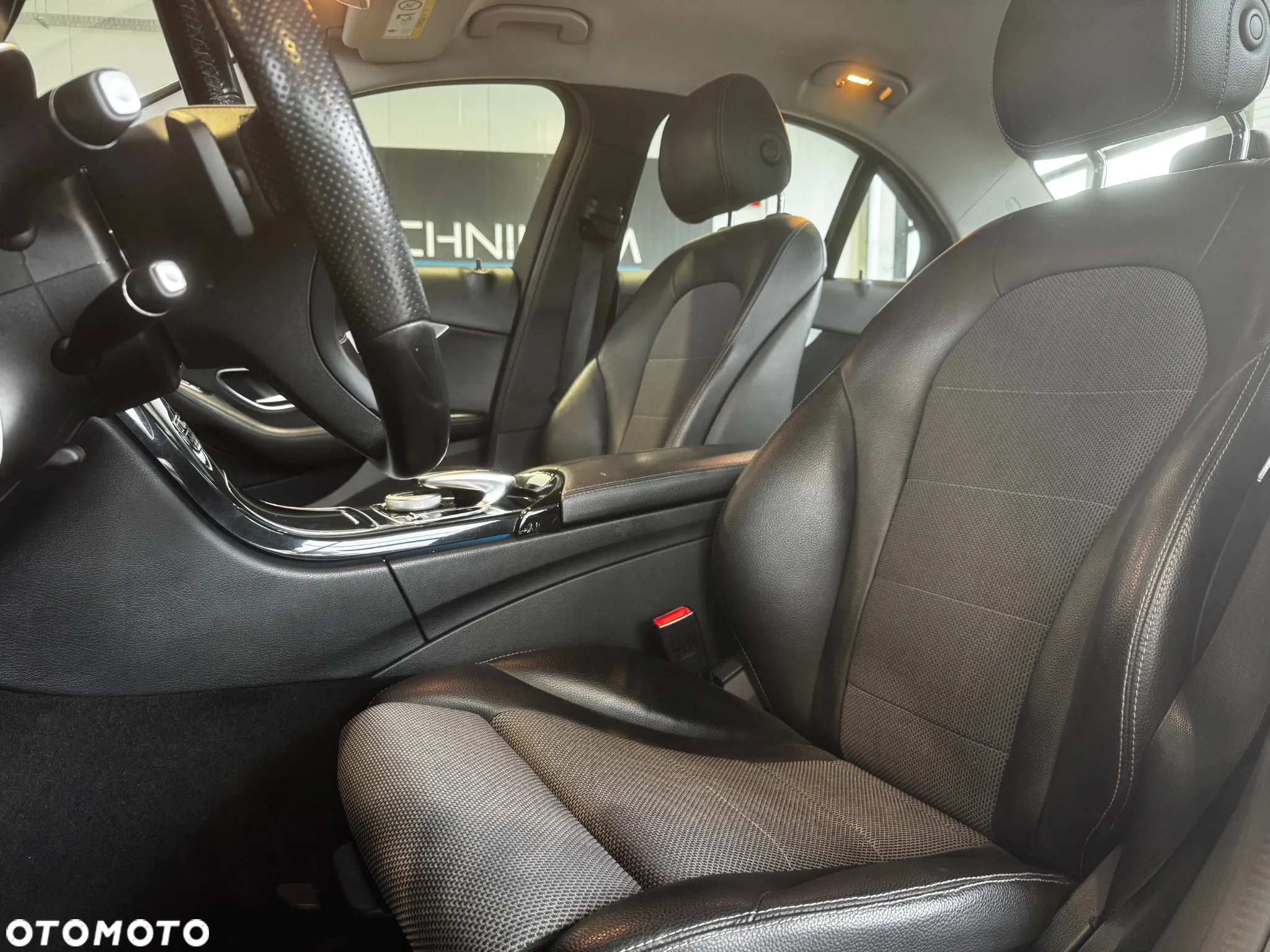 Mercedes-Benz Klasa C 200 7G-TRONIC Avantgarde - 12
