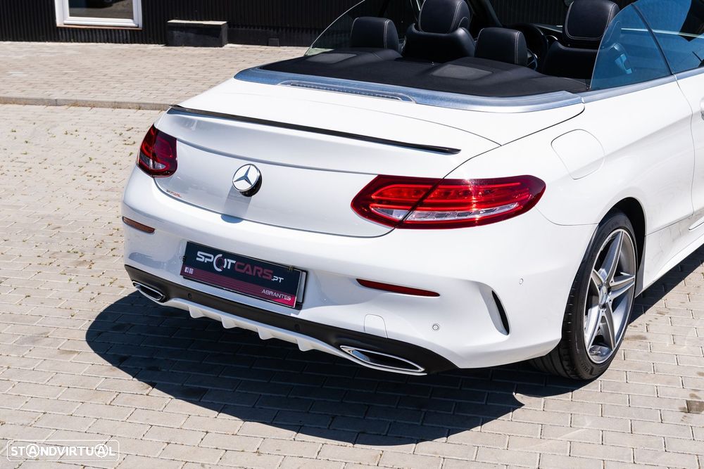 Mercedes-Benz C 220 d Cabrio AMG Line - 11