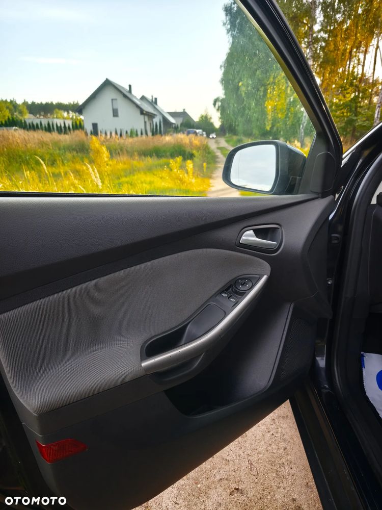 Ford Focus 1.6 TDCi ECOnetic 99g Start-Stopp-System Champions Edition - 12