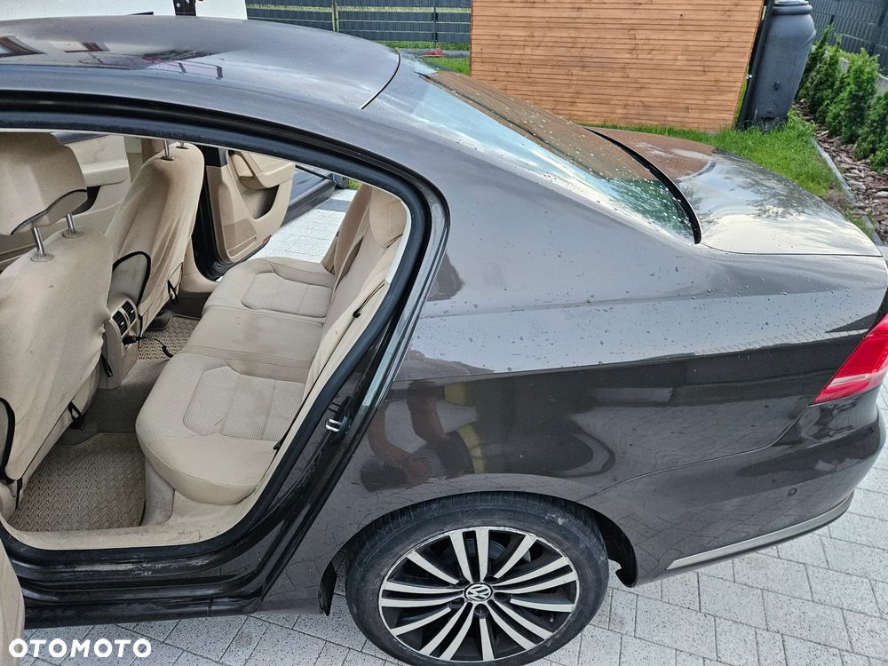Volkswagen Passat 1.8 TSI Comfortline - 9