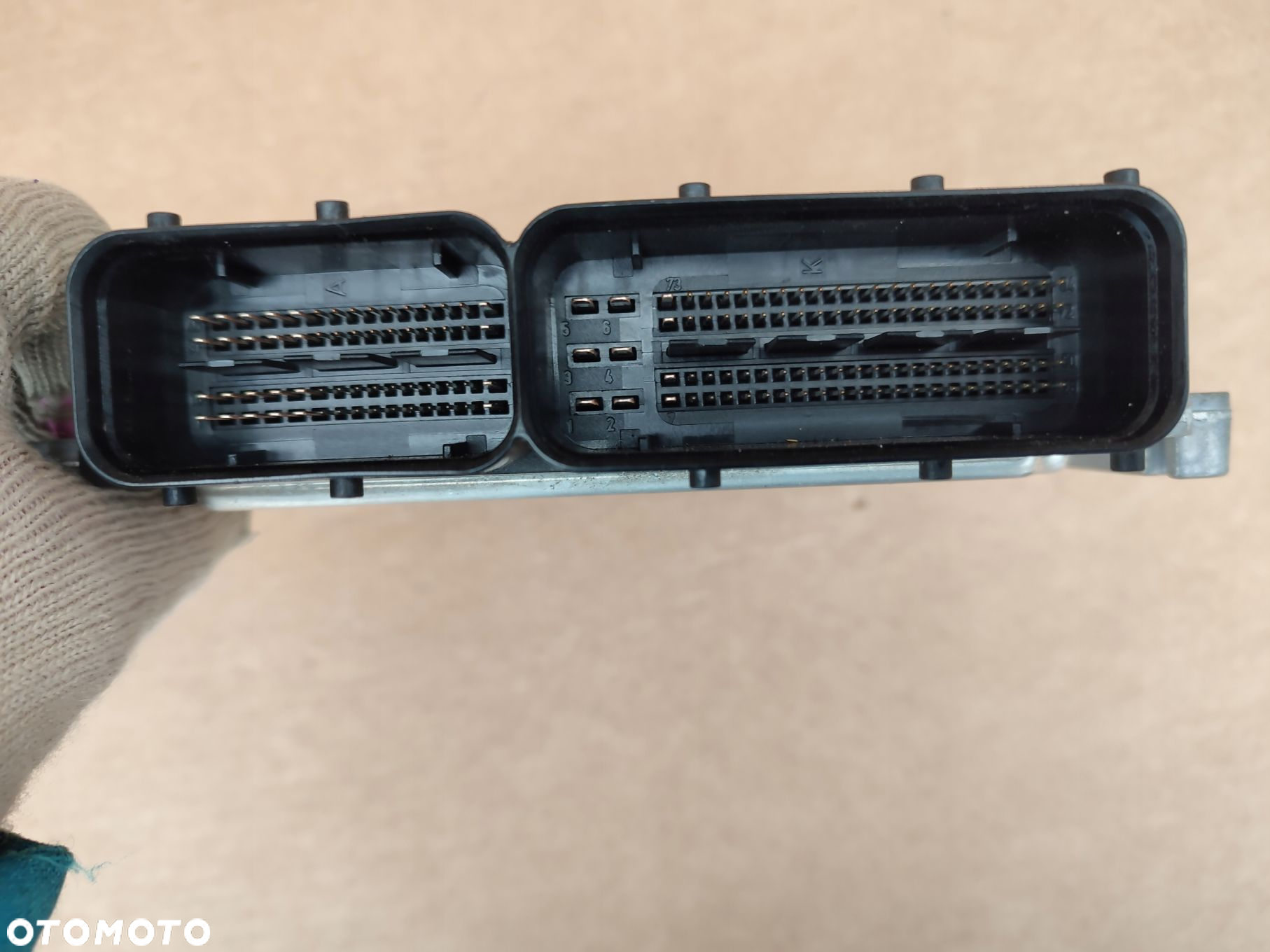 Komputer sterownik silnika RENAULT LAGUNA III 3.0DCI V6 8200861533 - 3