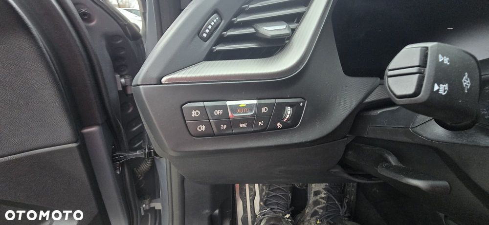 BMW Seria 1 120i Edition Colorvision - 32