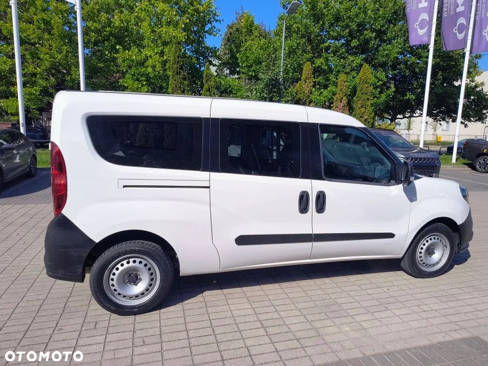 Fiat DOBLO - 7